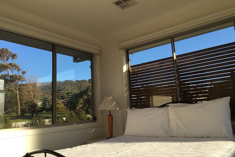 Aquawaters House By Barefoot Beach Stays - Accommodation Fremantle 6
