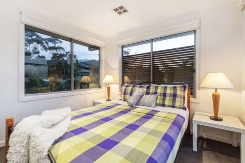 Aquawaters House By Barefoot Beach Stays - Accommodation Fremantle 4