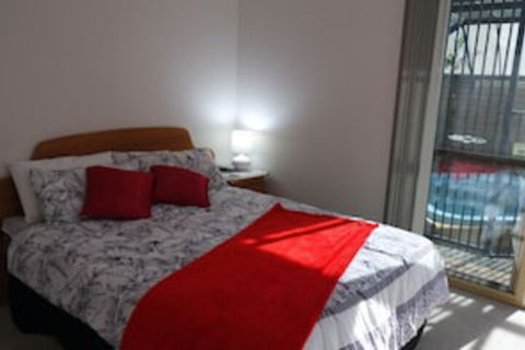 Kara Court - Accommodation Fremantle 0