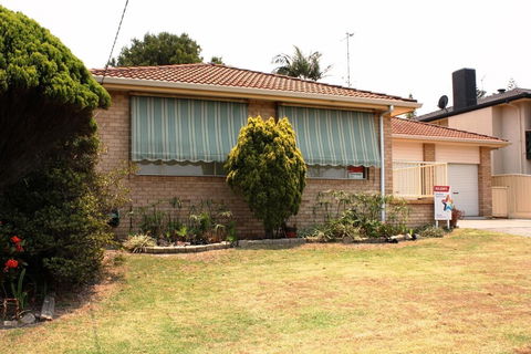 Beach Comber - Accommodation Fremantle 0