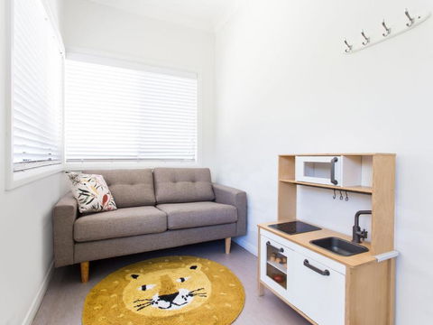 The Beach Shack - Accommodation Fremantle 2