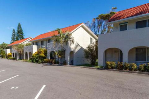 Villa Manyana 09 - Accommodation Fremantle 0