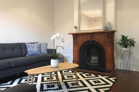 Zaara - Accommodation Fremantle 0