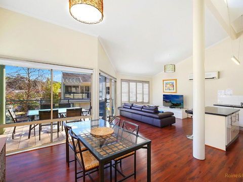 Watermark #25 25 / 4 Karla Avenue Terrigal - Accommodation Fremantle 5