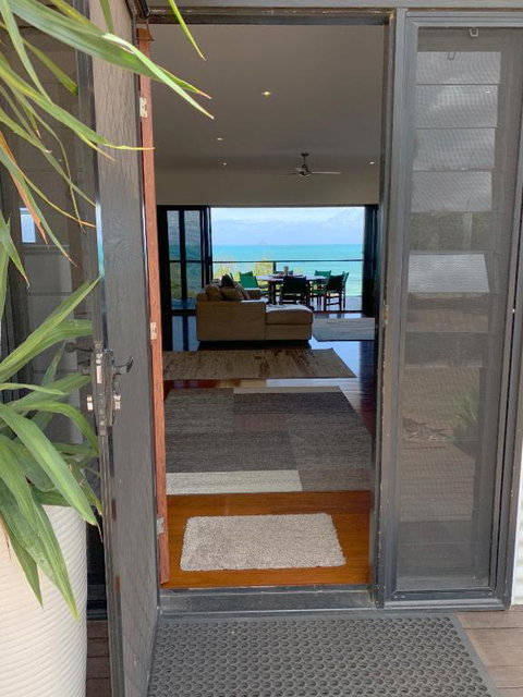 Hydeaway Retreat Beach House Hydeaway Bay - Accommodation Fremantle 6