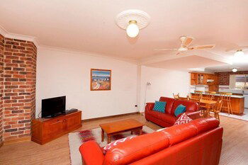 Birchgrove Terrace Unit 3 - Accommodation Fremantle 2