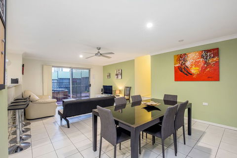 Anaheim Park Oasis - Accommodation Fremantle 1