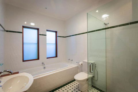 Potteroo - Accommodation Fremantle 6