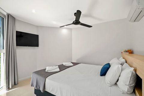 Belle Escapes - Absolute Beachfront Apartment In Alamanda Resort 21 - Accommodation Fremantle 5