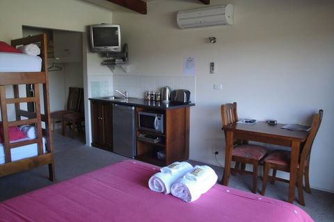 Delatite Apartments Merrijig - Accommodation Fremantle 4