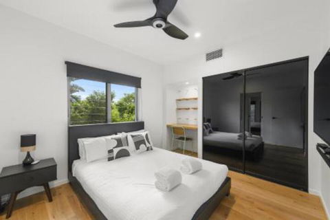 Due North Beach House - Accommodation Fremantle 0