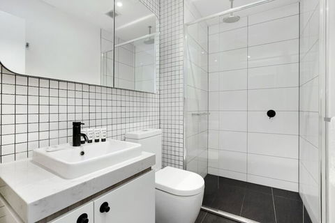 The Caulfield - Accommodation Fremantle 3