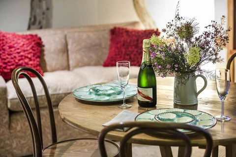 AL RU Farm - Accommodation Fremantle 7