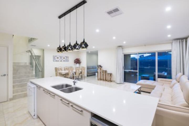 Stirling WA Accommodation Fremantle