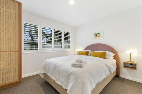 A PERFECT STAY Sunset Beach Riverside - Accommodation Fremantle 3