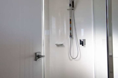 T-Bar On Twynam - Accommodation Fremantle 6