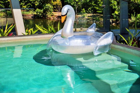 Alkira Award Winning Luxury Holiday Home - Accommodation Fremantle 5