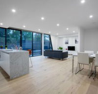 106 Modern Prestige 3 storey New Establishment - Accommodation Fremantle