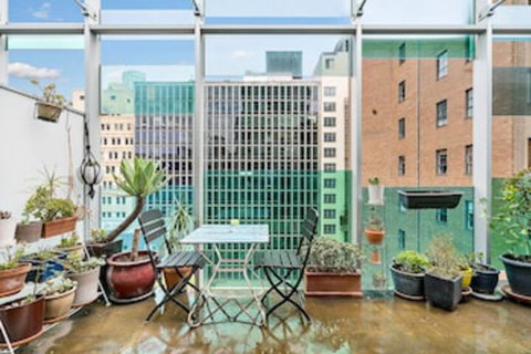 Zelda 1 Bedroom Central CBD Apartment - Accommodation Fremantle 0