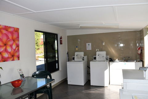 Mt Larcom Tourist Park - Accommodation Fremantle 3