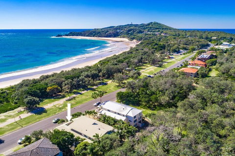 Your Luxury Escape - Karinya At Surfside - Accommodation Fremantle 1