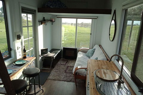 Dyl & Lils Tiny House On Wheels - Accommodation Fremantle 3