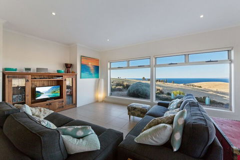 Fleurieu Coastal Retreat Lot 150 Myponga Beach Road - Accommodation Fremantle 5