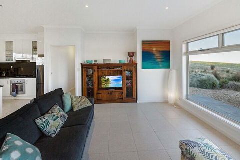 Fleurieu Coastal Retreat Lot 150 Myponga Beach Road - Accommodation Fremantle 6