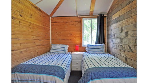 MY Fair Lady External Bathroom PET Friendly - Accommodation Fremantle 6