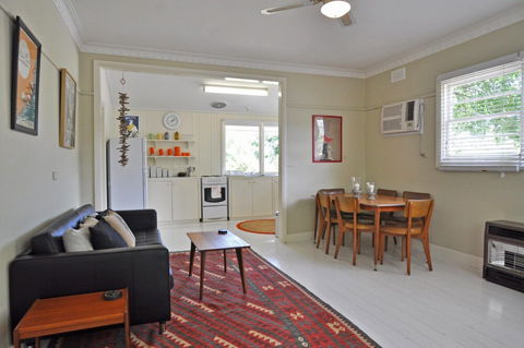 SEA Whispers Inlet Side - Accommodation Fremantle 3