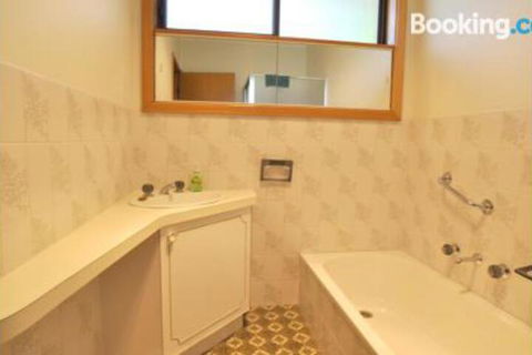 Family Retreat On Anderson - Accommodation Fremantle 4