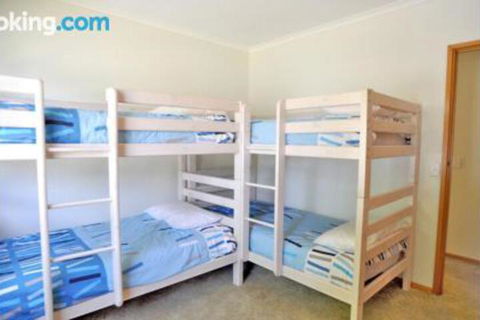 Family Retreat On Anderson - Accommodation Fremantle 6