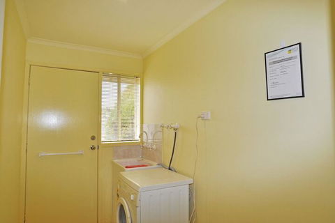 Serrell By THE SEA Free Wifi PET Friendly - Accommodation Fremantle 3