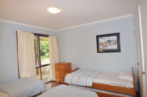 Beechwood Surf Side - Accommodation Fremantle 2