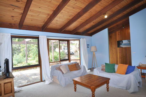 Beechwood Surf Side - Accommodation Fremantle 1