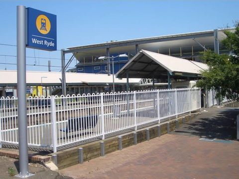 Amg Motel & Serviced Apartments - Accommodation Fremantle 0