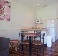 11 Korora Palms 1 Bedroom Bure - Accommodation Fremantle