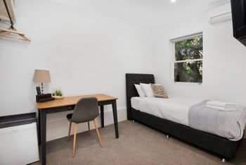 The Manere - Accommodation Fremantle 5