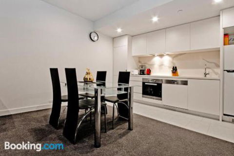 Along Melbournes Magic Boulevard - Accommodation Fremantle 2