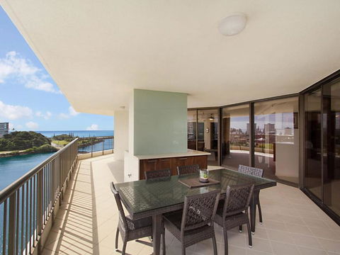 Seascape Apartments Unit 1201 Luxury Apartment With Views Of The Gold Coast & Hinterland - Accommodation Fremantle 5