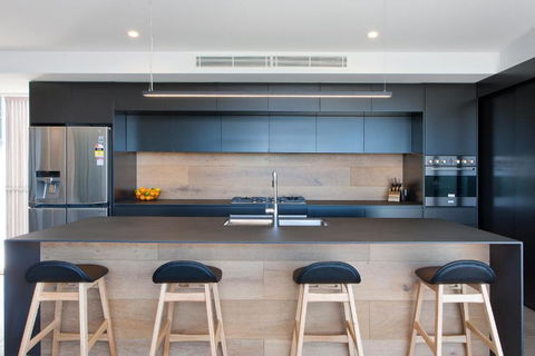 Blueys Beach House 5 Bedroom - Accommodation Fremantle 3