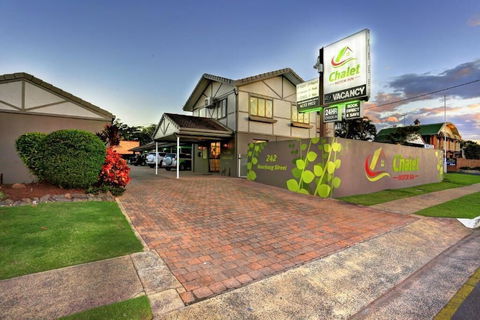 Chalet Motor Inn - Accommodation Fremantle 3