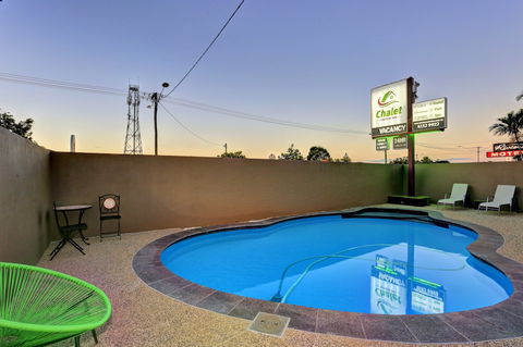 Chalet Motor Inn - Accommodation Fremantle 6