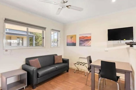 Discovery Parks â€“ Roxby Downs - Accommodation Fremantle 5
