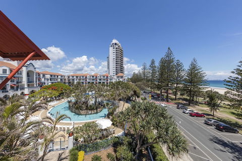 Oaks Gold Coast Calypso Plaza Suites - Accommodation Fremantle 3