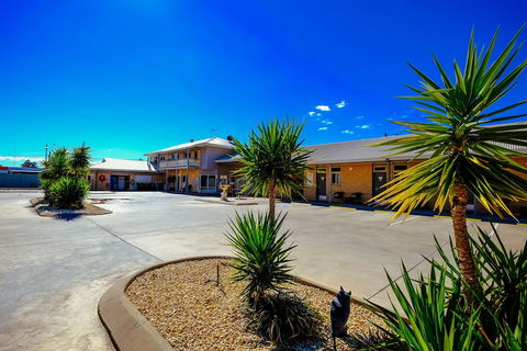Club Motor Inn - Accommodation Fremantle 1