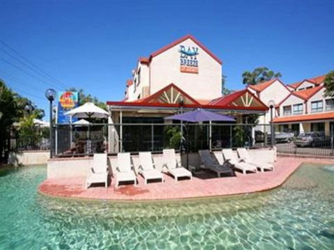 Nelson Bay Breeze Holiday Apartments - Accommodation Fremantle 0