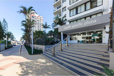 South Pacific Plaza - Accommodation Fremantle 1
