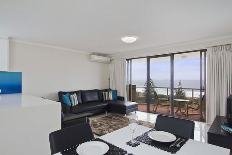 South Pacific Plaza - Accommodation Fremantle 7