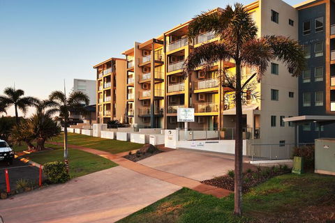 The Point Resort - Accommodation Fremantle 1